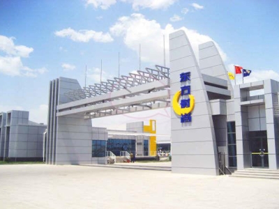 東方時(shí)尚駕校推行安全第一的宗旨