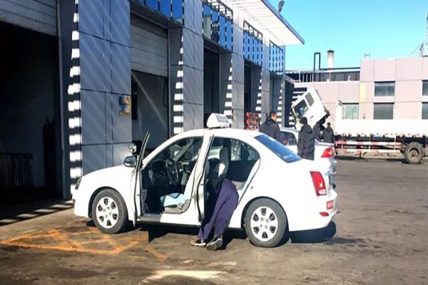 東方時尚駕校東方時尚駕校有幾個？